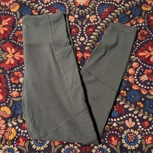 Athleta Inclination Moto Tight